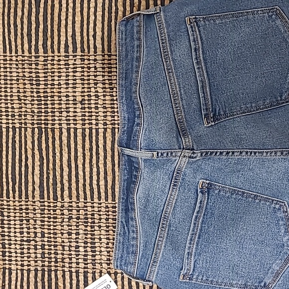 NWT OLD NAVY 'HIGHER HIGH RISE' FLARE JEANS - Picture 9 of 11